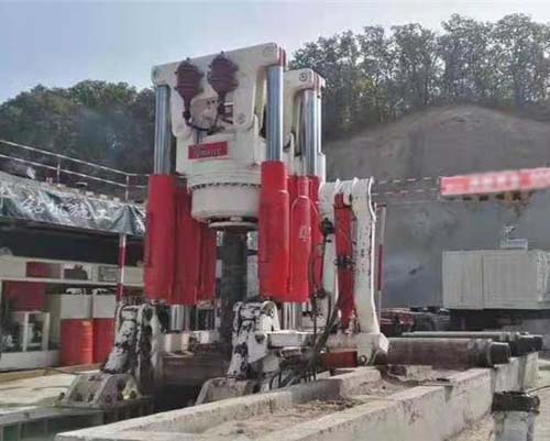 反井鉆機施工找哪家？江蘇鉆機專業(yè)施工隊