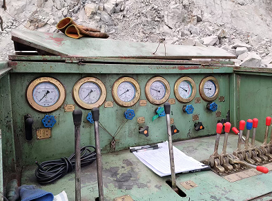 4000L天井鉆機成孔直徑可達4.5米